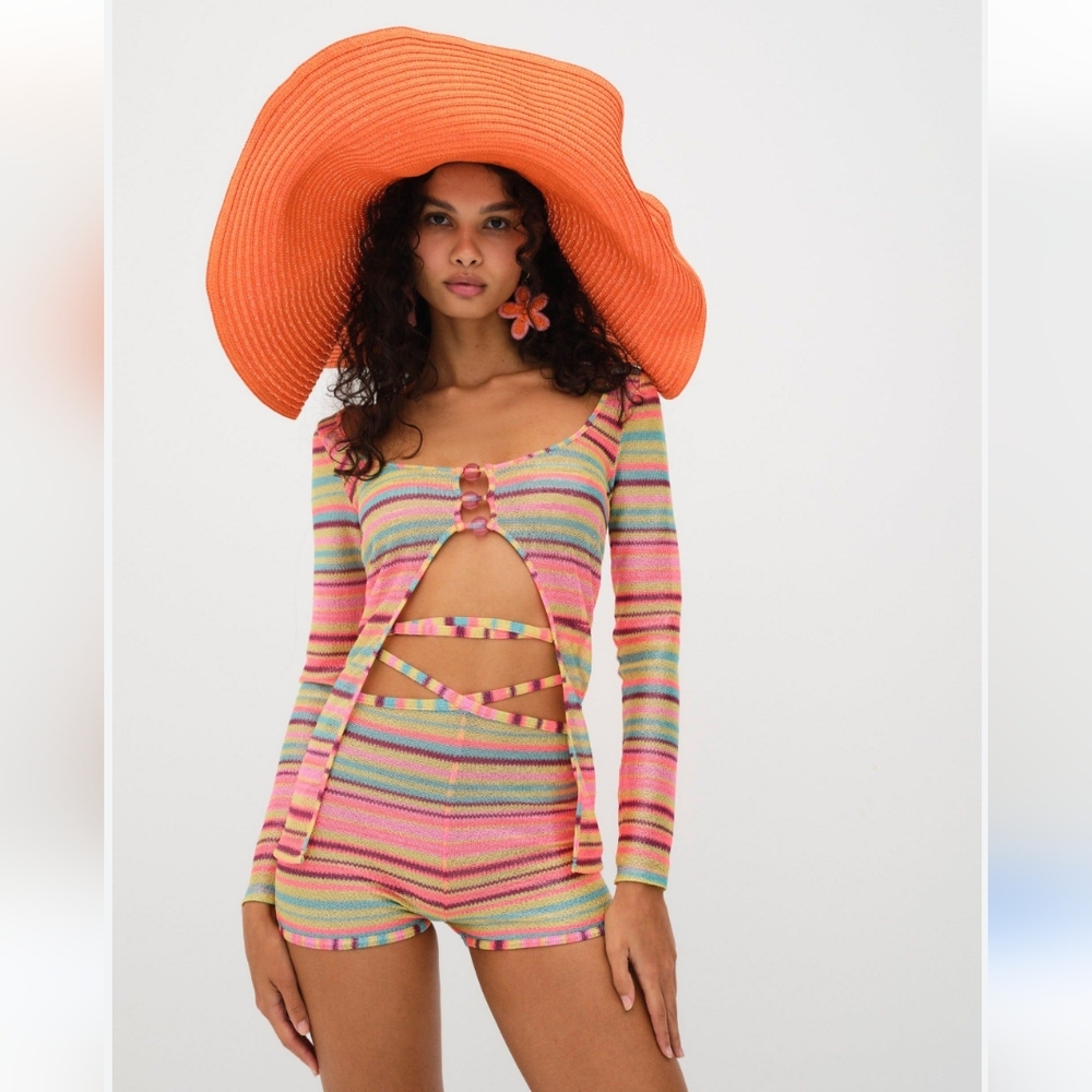 14. NWOT FOR LOVE & LEMONS LAMERE STRIPED METALLIC TIE WRAP KNIT SHORT